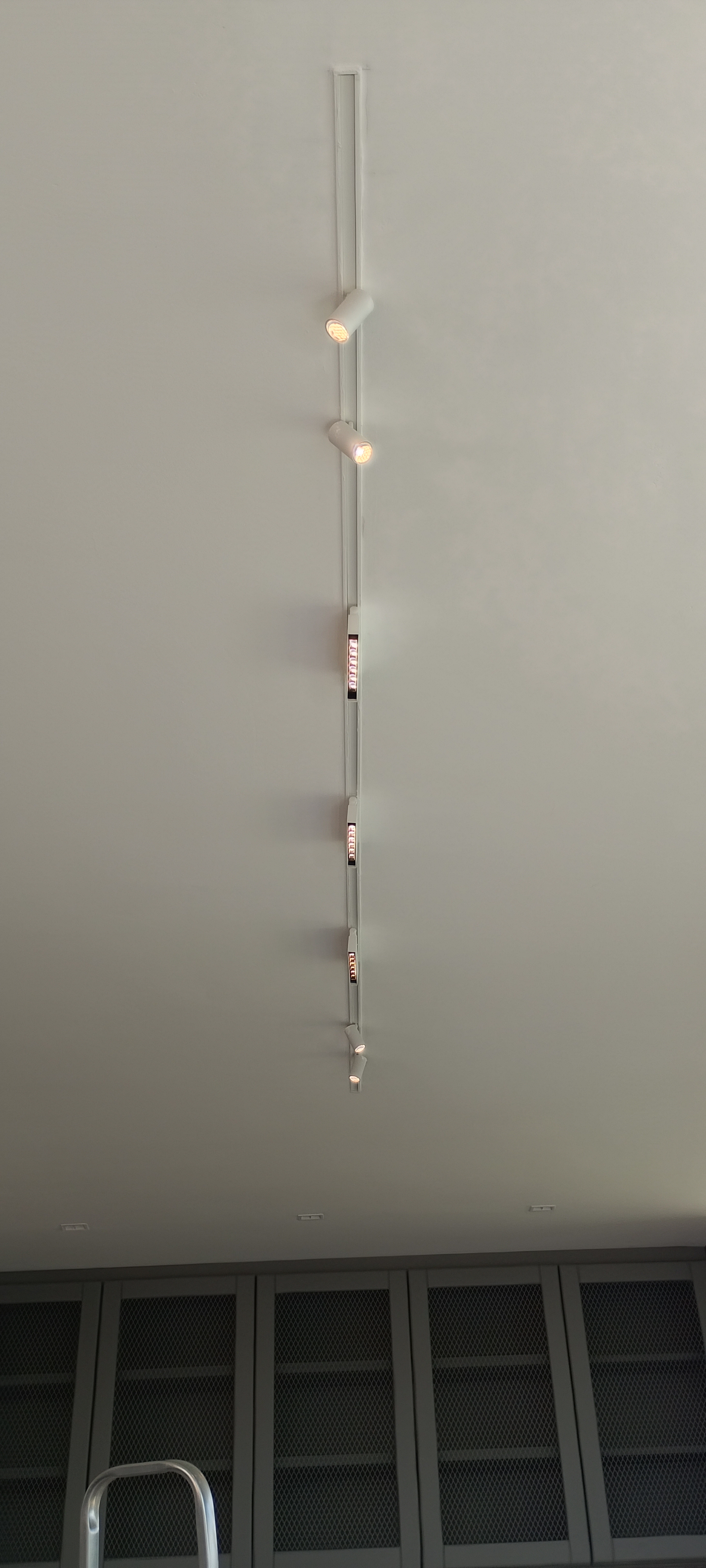 Instalação de luminária embutir modular